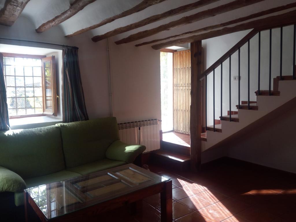 Casa Rural El Cortijo Nuevo, En El Cerezo Dış mekan fotoğraf