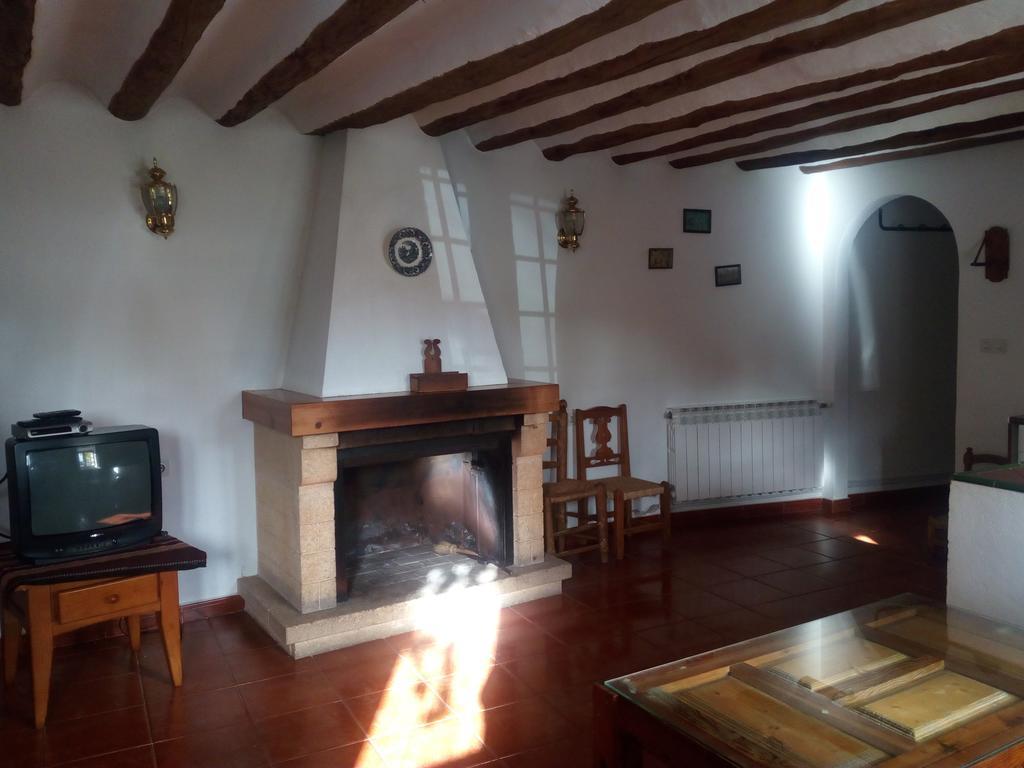 Casa Rural El Cortijo Nuevo, En El Cerezo Dış mekan fotoğraf